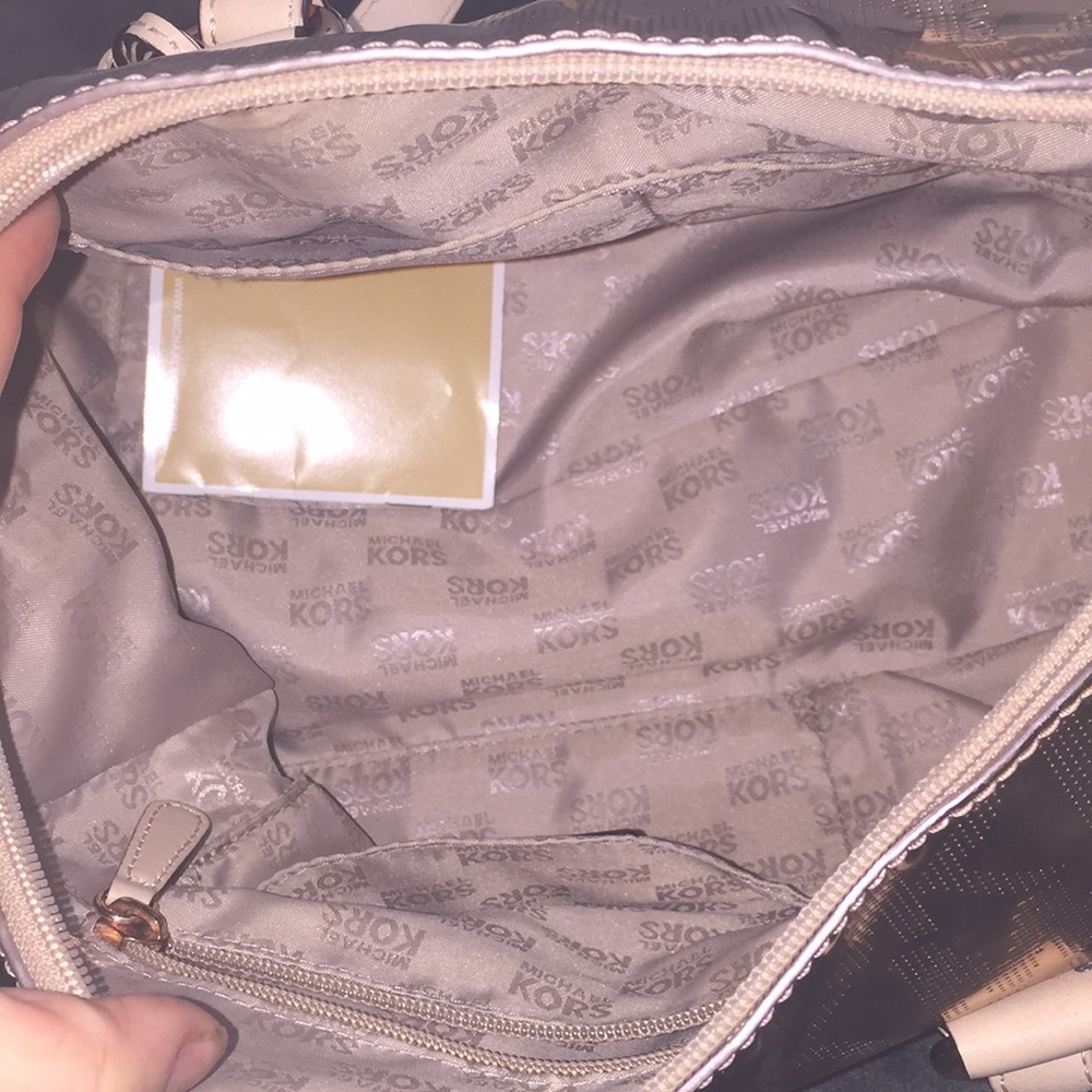 MICHAEL KORS METALLIC TOTE - Picture 3 of 3